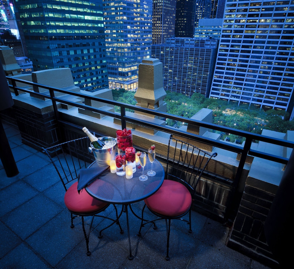 Bryant Park Hotel 51/62