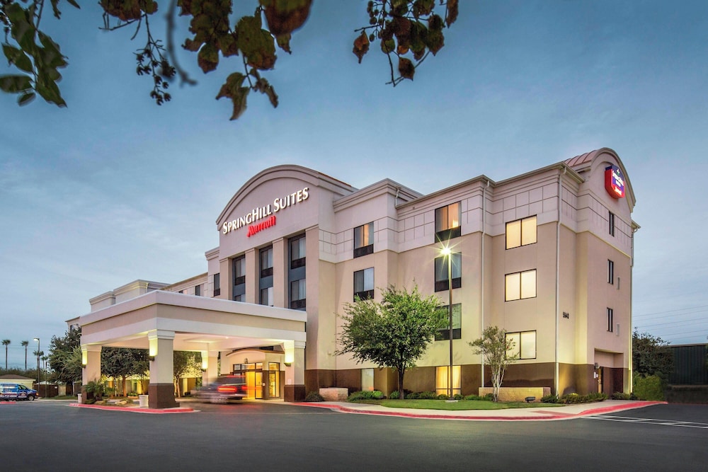 Springhill Suites by Marriott Laredo 2/35
