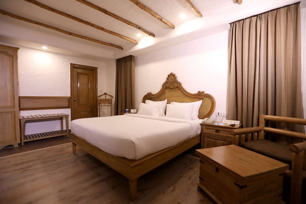 Shravanthi Sarovar Portico Bengaluru 20/50