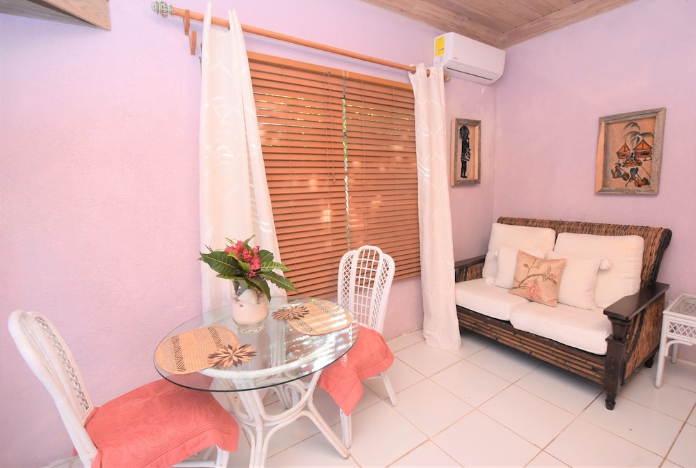 THE SUGAR APPLE BED AND BREAKFAST 19/50