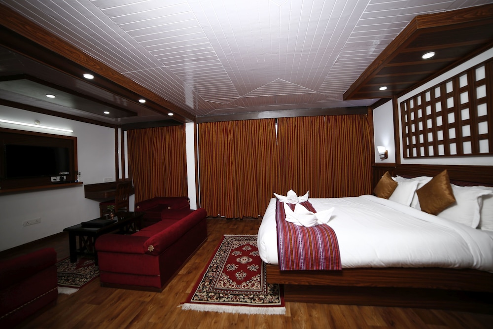 Hotel Sikkim Tourist Centre 9/22