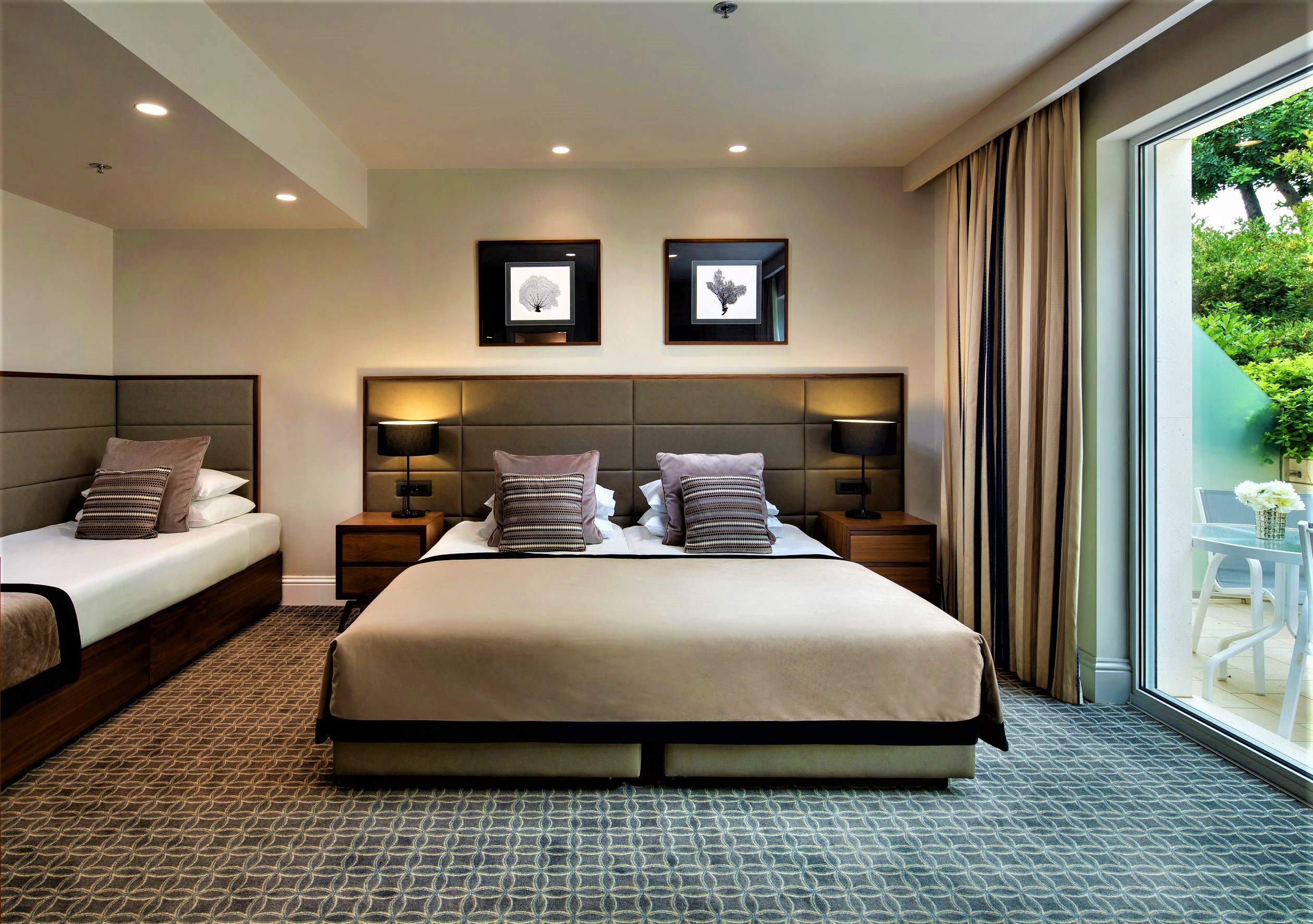LUXURY, TRIPLE