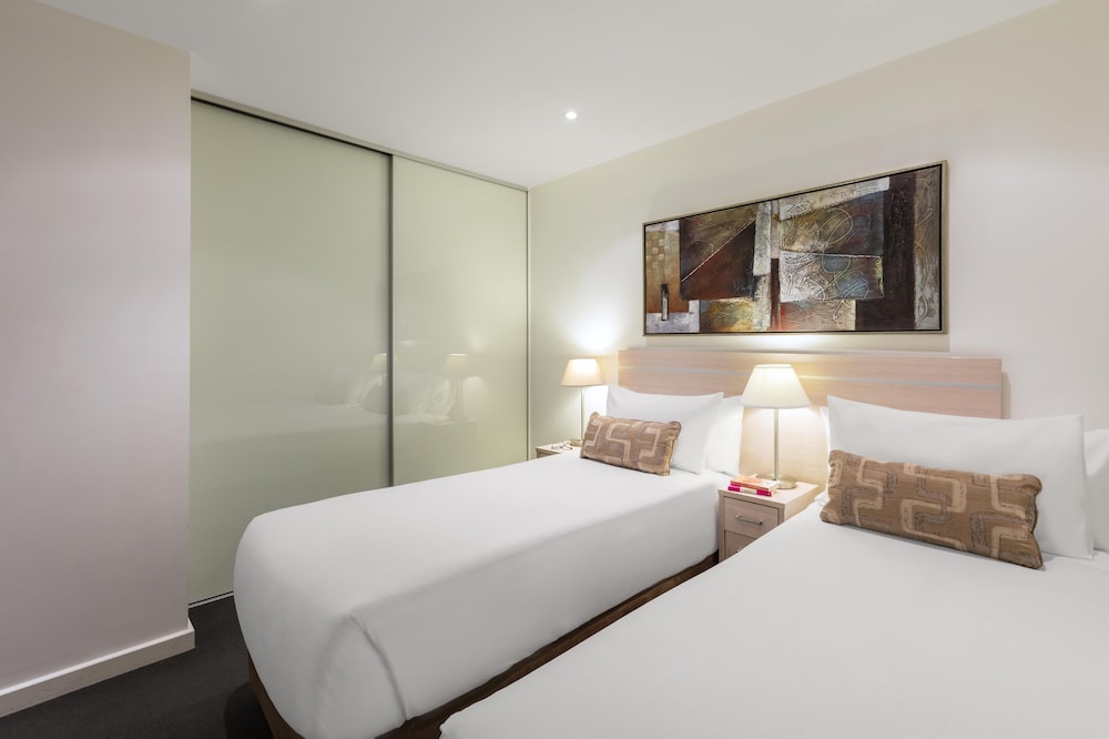 iStay Precinct Adelaide 29/79