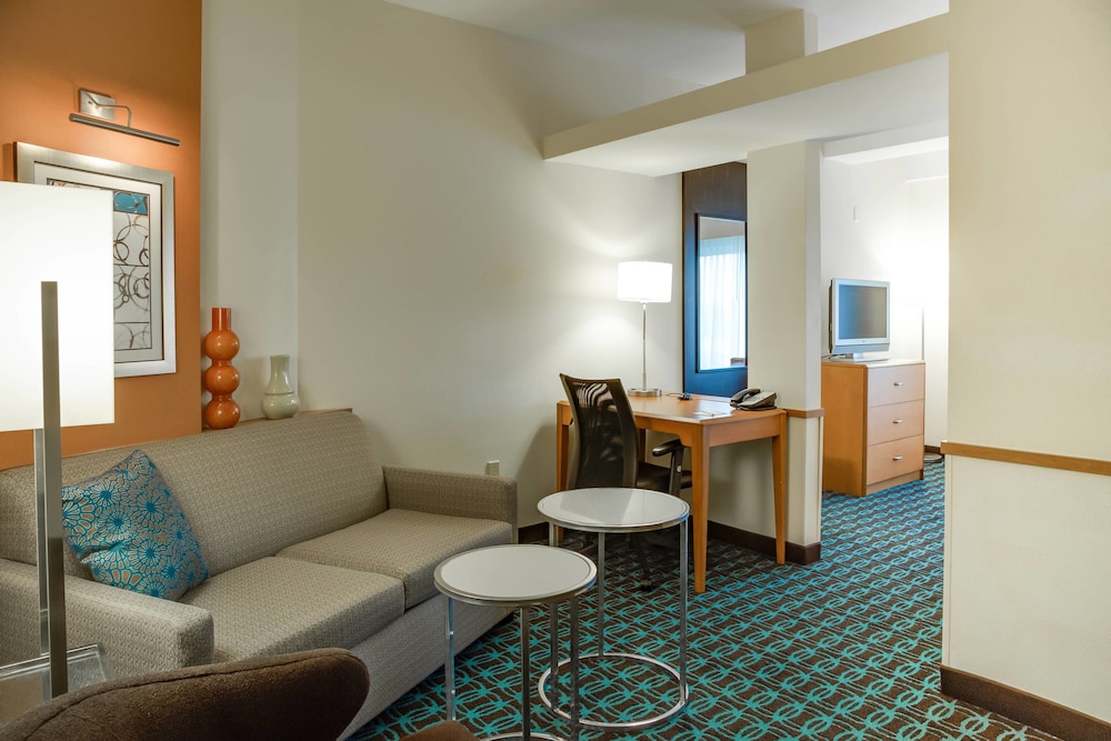 Fairfield Inn And Suites Lake City 26/50