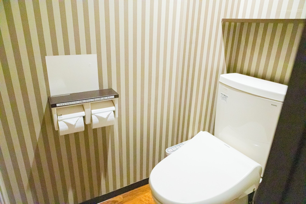 Oriental Calm, Queen Bed, Sauna، Hotel Rima chocolat 6/6