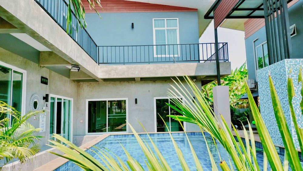Villa Rajapruek 5/50