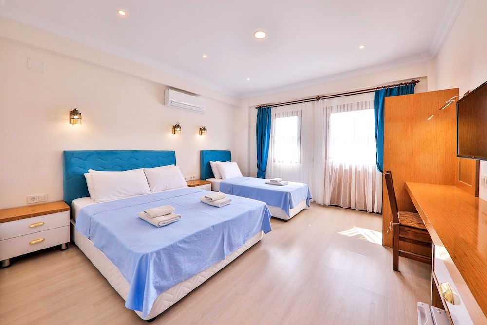 St. Nicholas Pension 13/50
