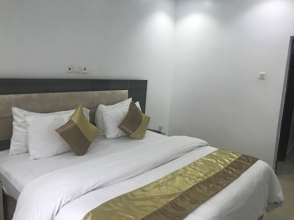 Gold Value Hotels 19/47