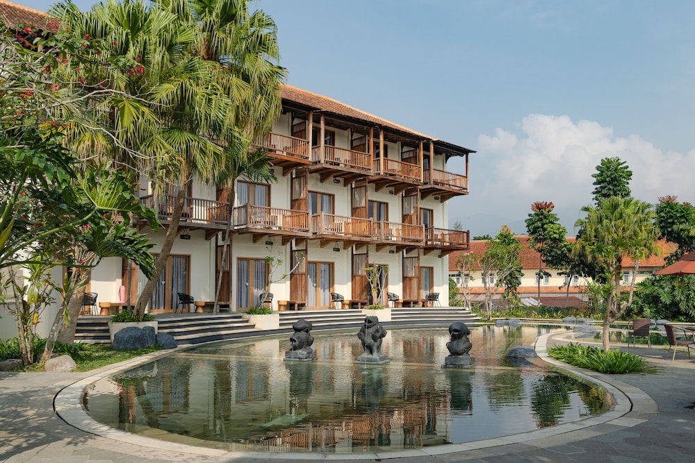 Novus Giri Resort Spa 63/71
