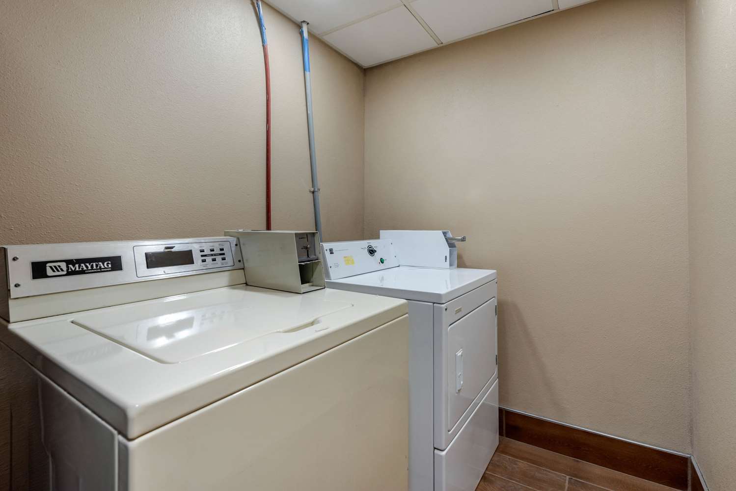 Comfort Inn Indianapolis South, IN 8/11
