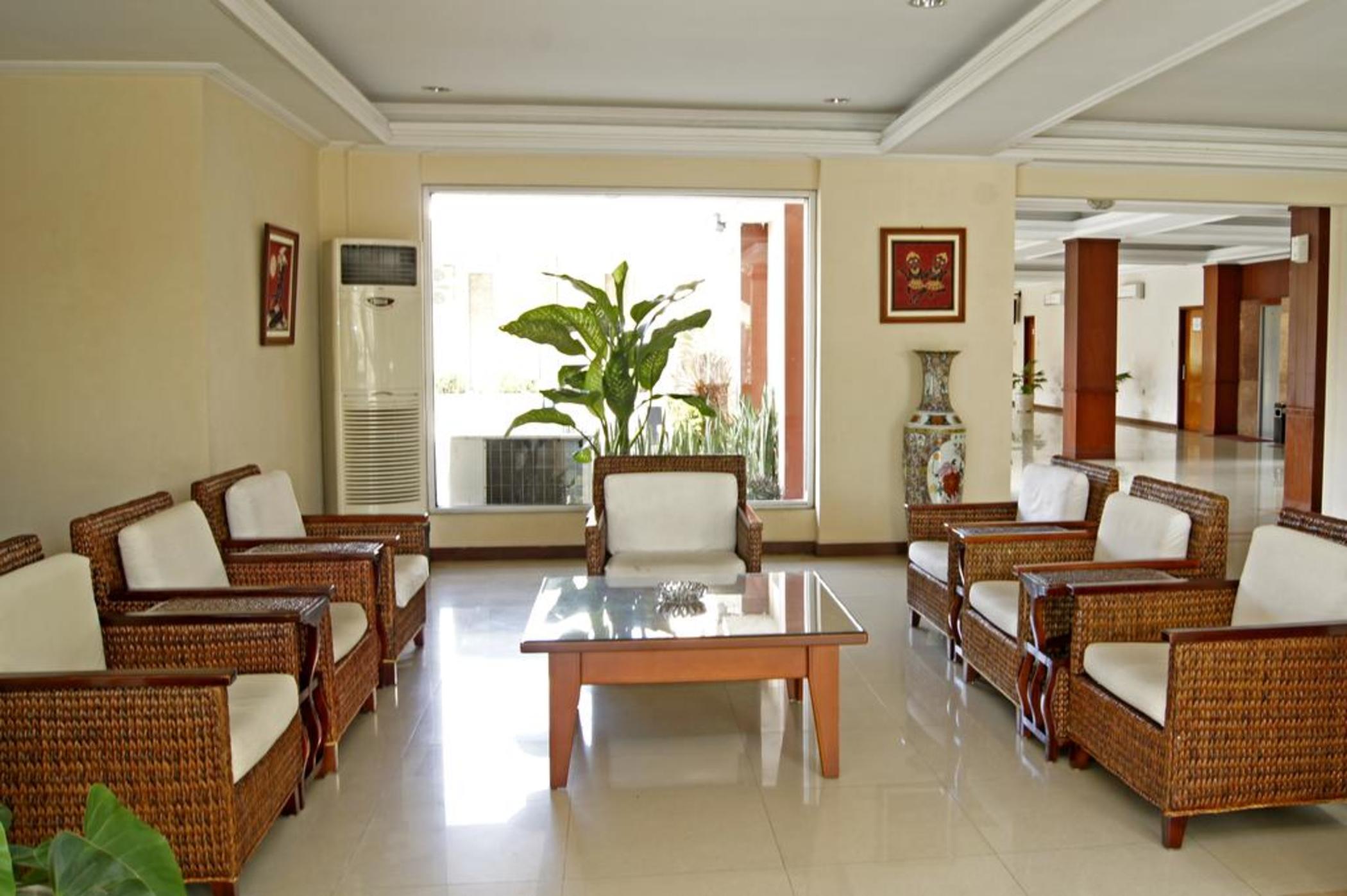 Karlita Hotel Tegal 23/31