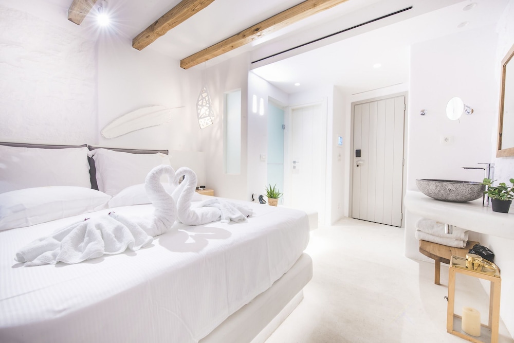 Olvos Luxury Suites Mykonos 10/73