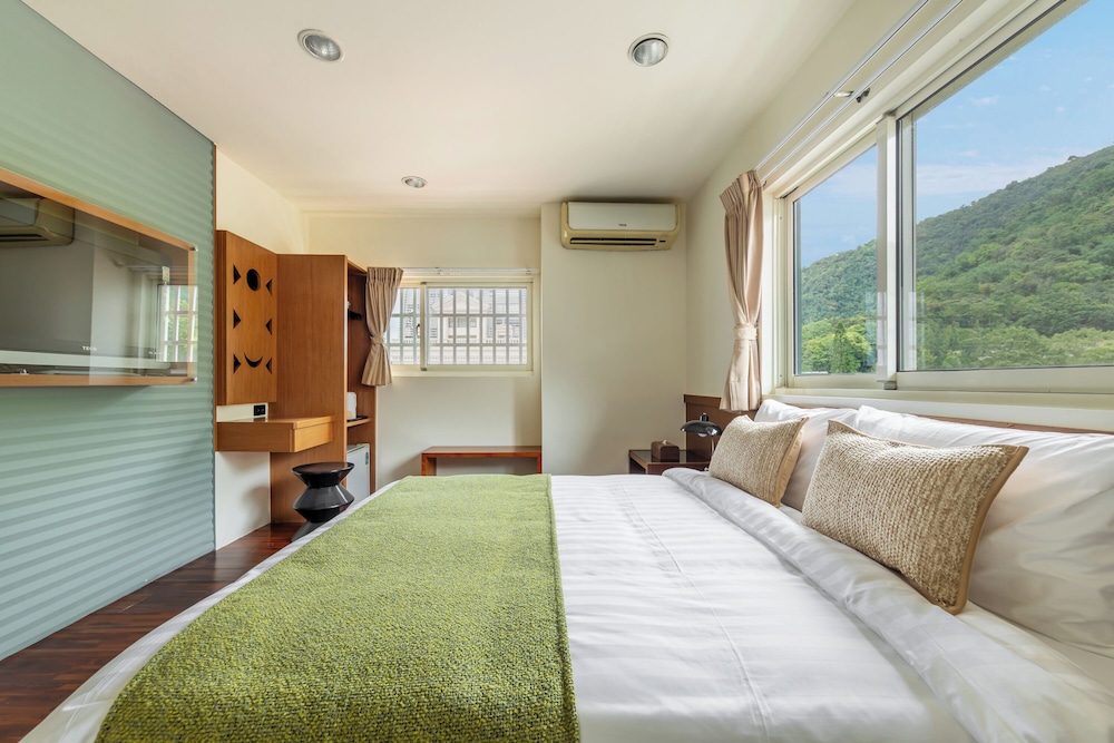 STANDARD, DOUBLE BED