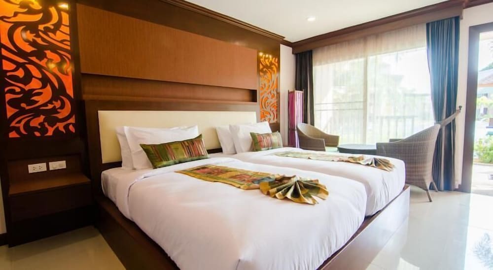 Chivatara Resort And Bangtao Beach Resort Phuket 36/66