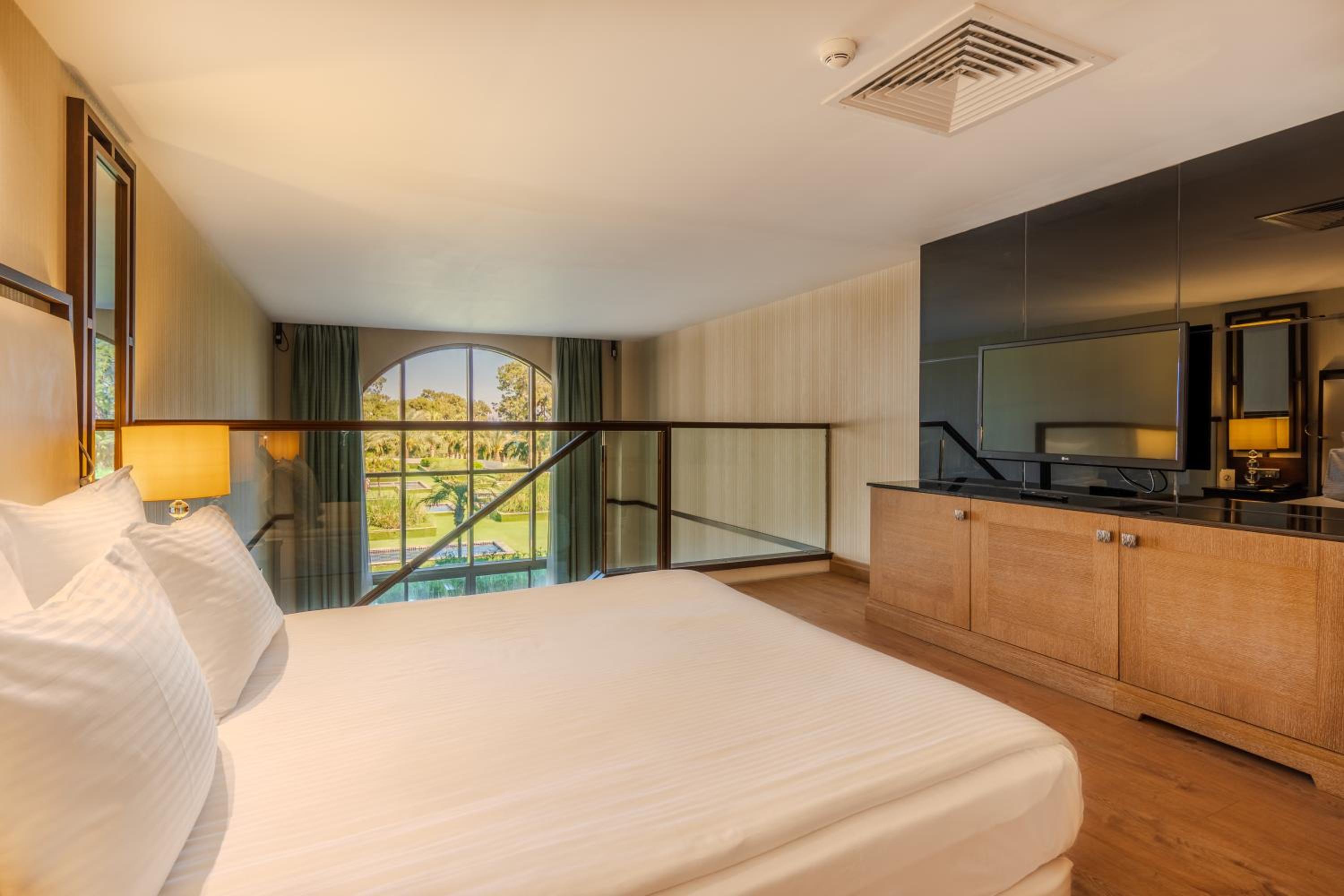 DUBLEX FAMILY SUITE