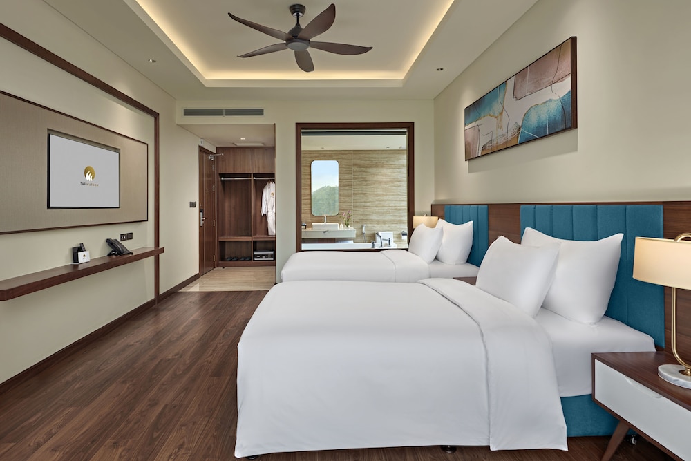 THE WATSON PREMIUM HALONG HOTEL 11/50