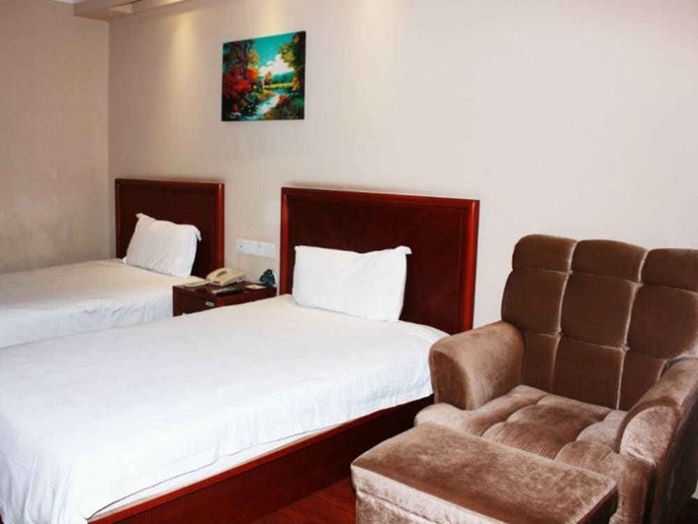 Greentree Inn Jiangsu Xuzhou High Speed Railway Station Express Hotel 16/23