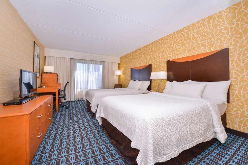 Fairfield Inn Marriott Rochester Airport 9/37