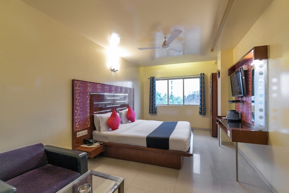 Capital O 891 Hotel Kadamb Inn 23/61