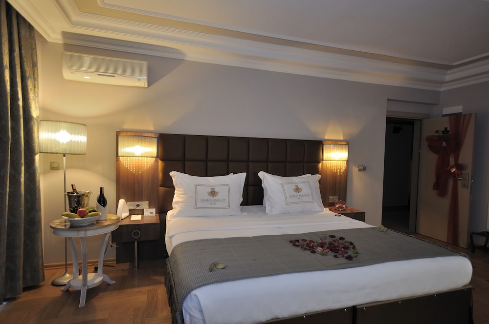 Grand Atakum Hotel 11/50