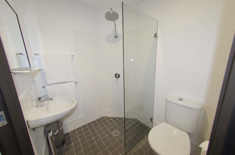 Ibis Budget Sydney East 15/68