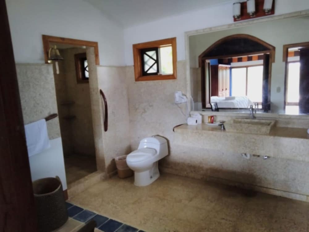 Casa Caletas 50/50