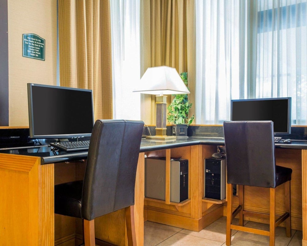 Budgetel Inn & Suites Atlanta 31/41