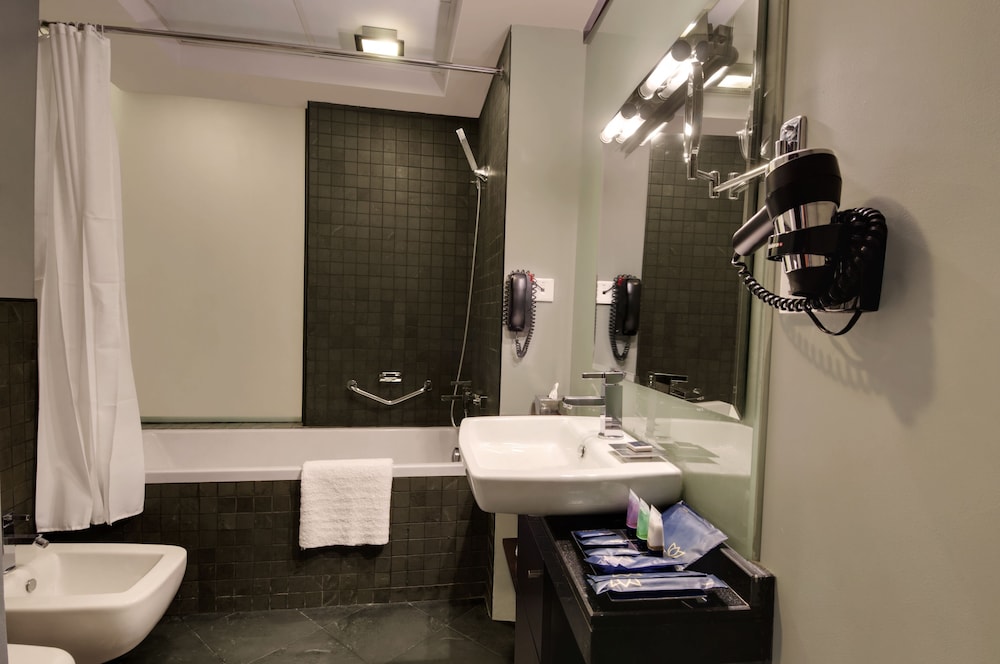 شقة بسريرين منفصلين بإطلالة على المرسى بغرفتي نوم، Signature Hotel Apartment Spa Marina 10/10