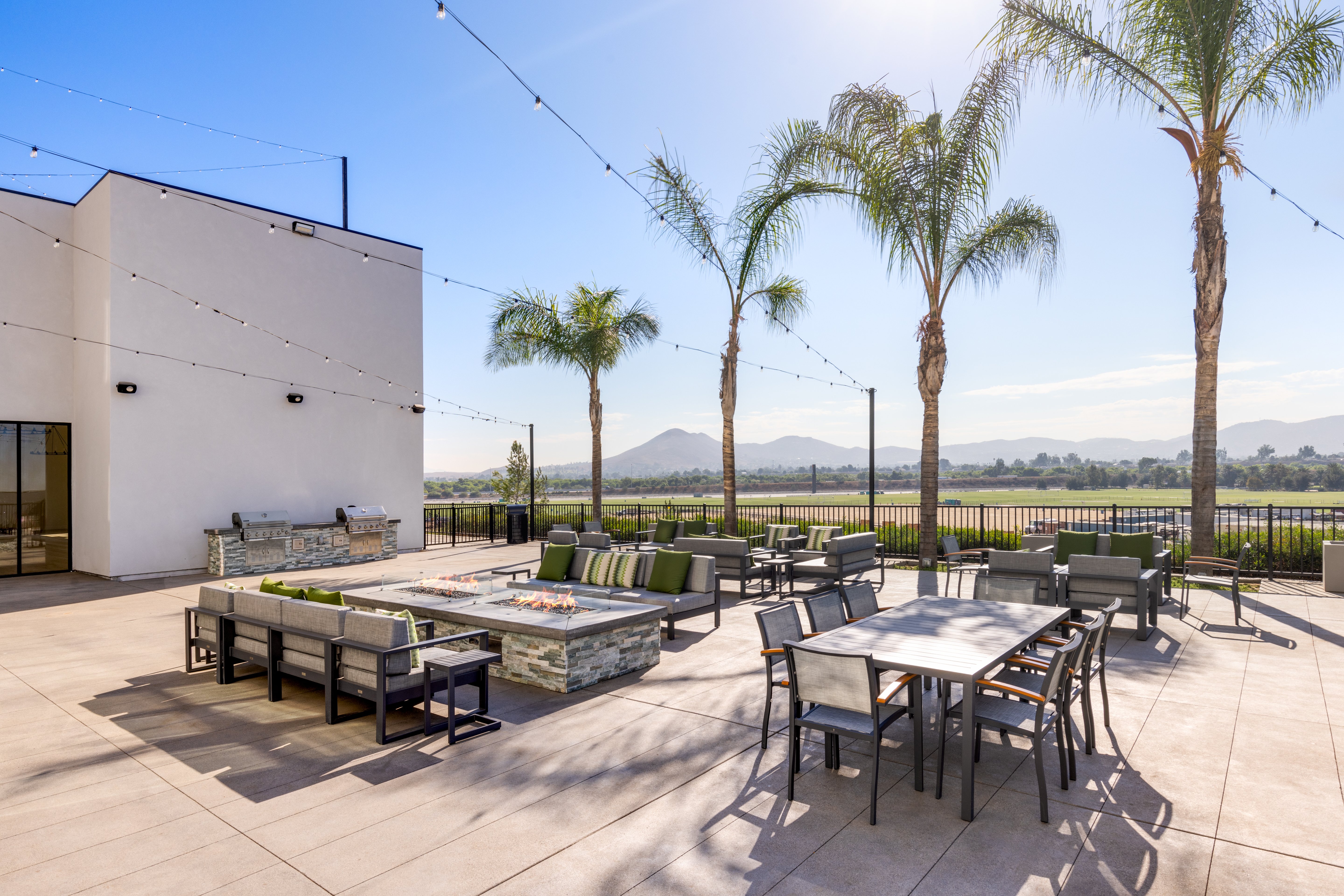 Staybridge Suites Eastvale Norco by IHG 28/39