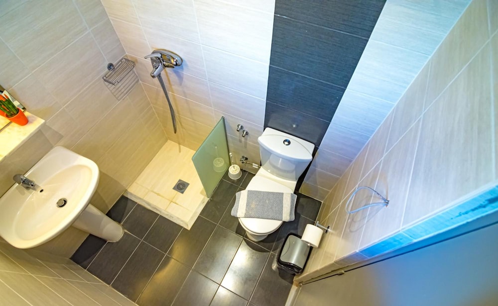 Nep Center Hotel 46/47