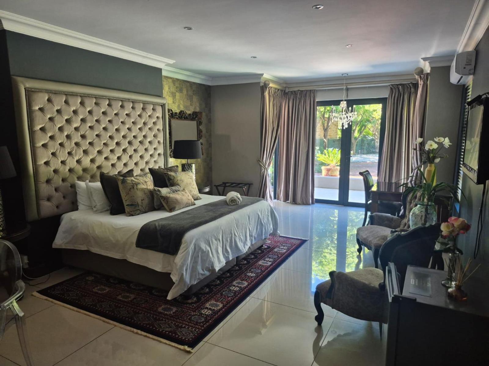 Potch Manor 10/49