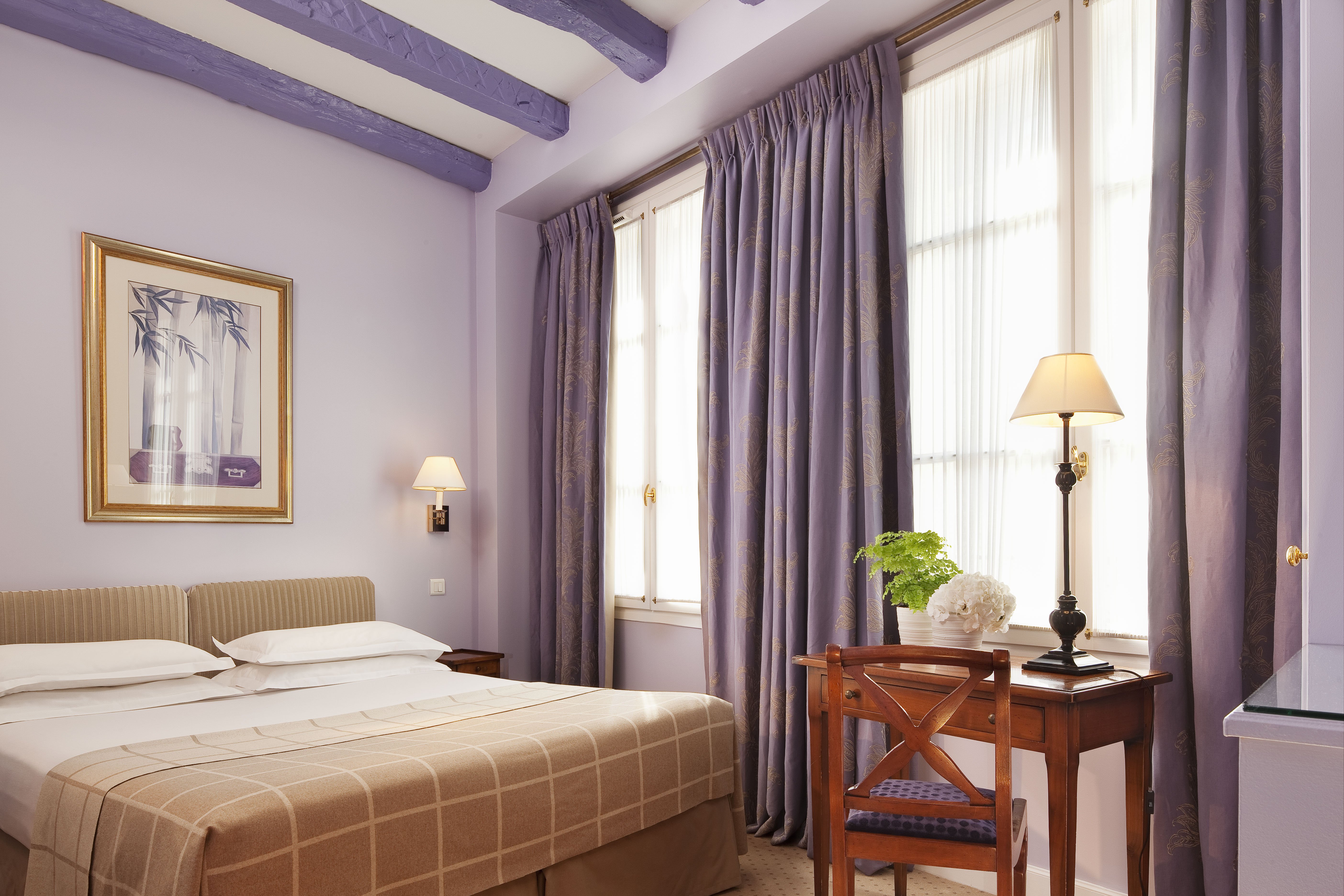 Le Relais Saint Honore 6/42