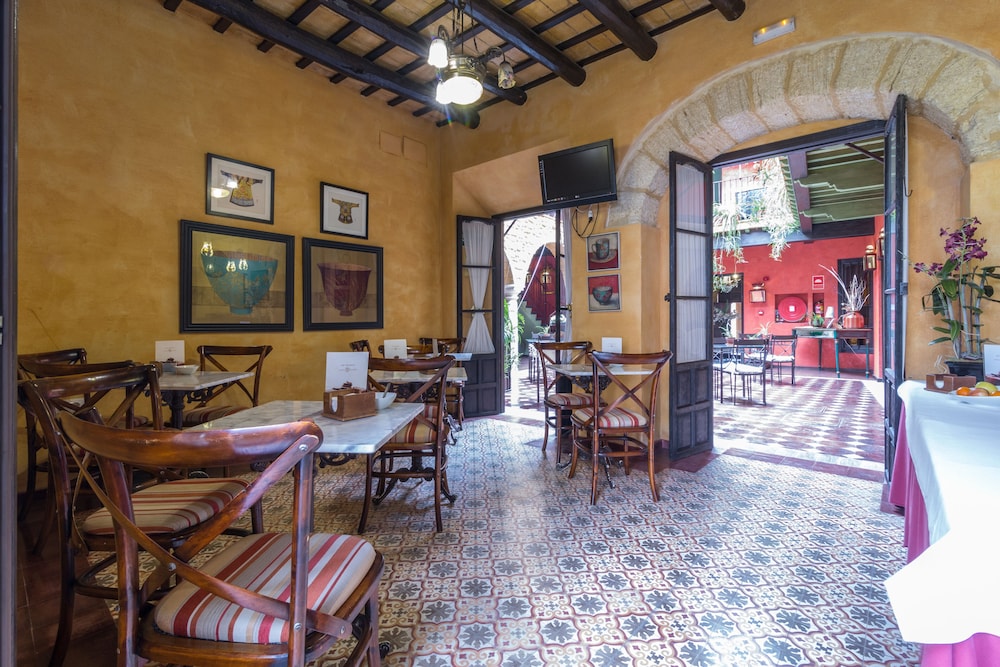 La Casona de Calderon Gastronomic And Boutique Hotel 30/50
