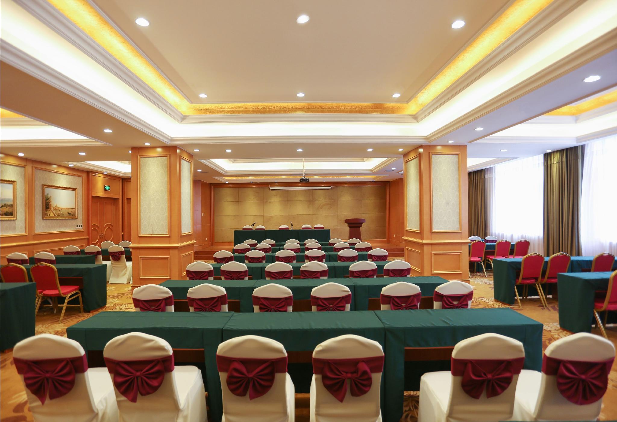 Vienna Hotel (Xi'an Bell Tower) 56/61