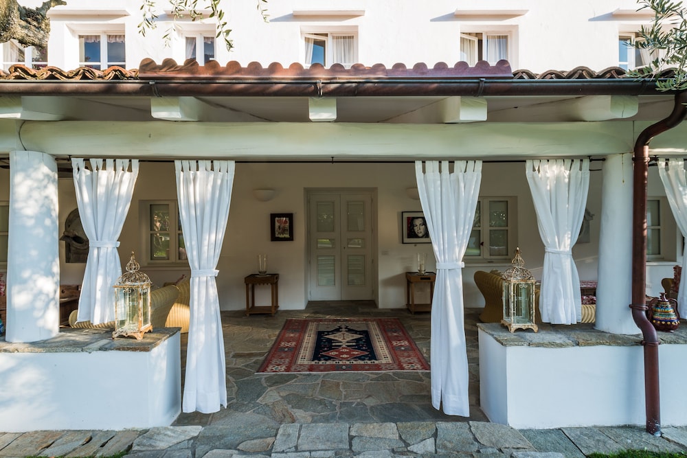 Santavenere Hotel 8/71