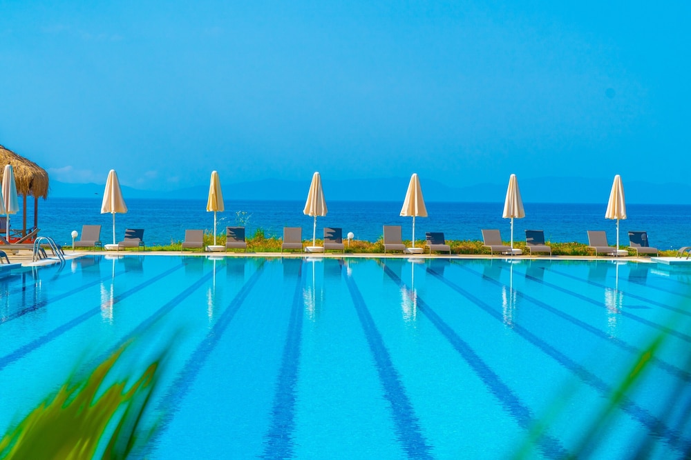 Karya Family Resort 84/88