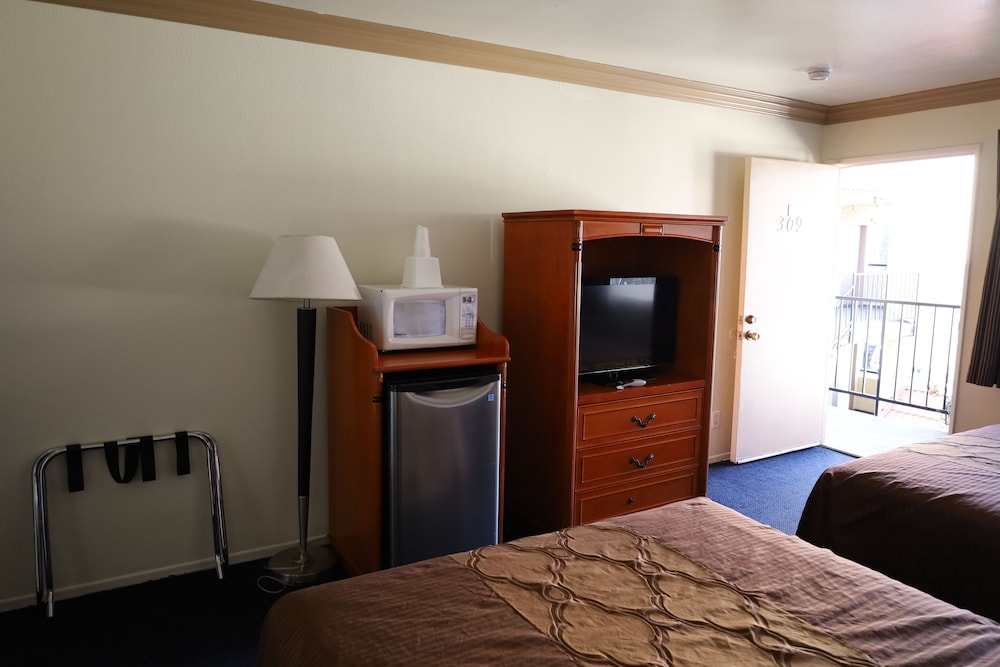 Lambert Inn 21/56