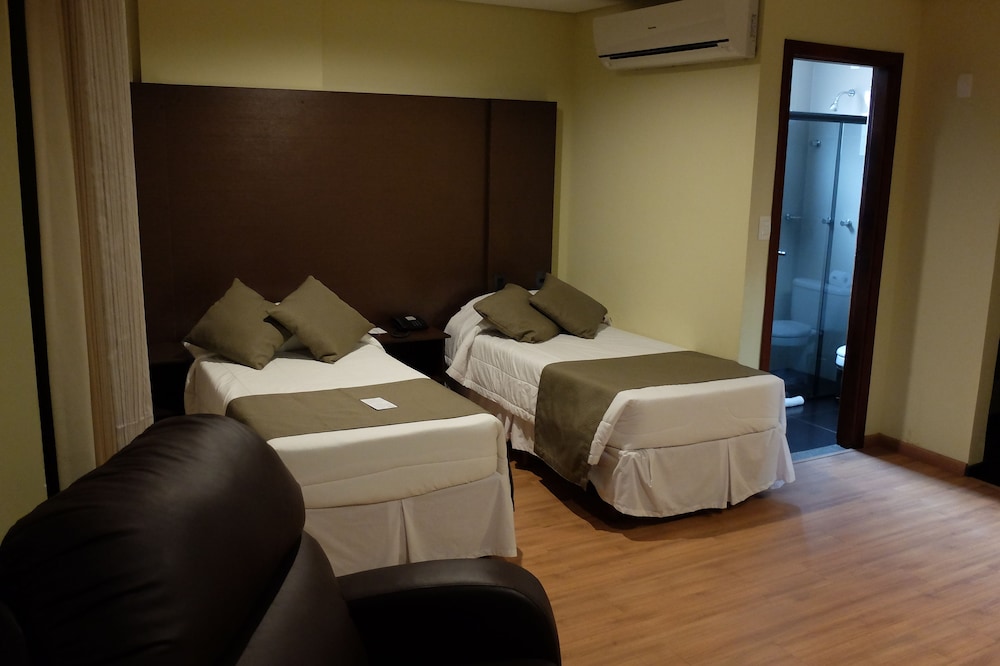 San Diego Suites Taubate 18/64