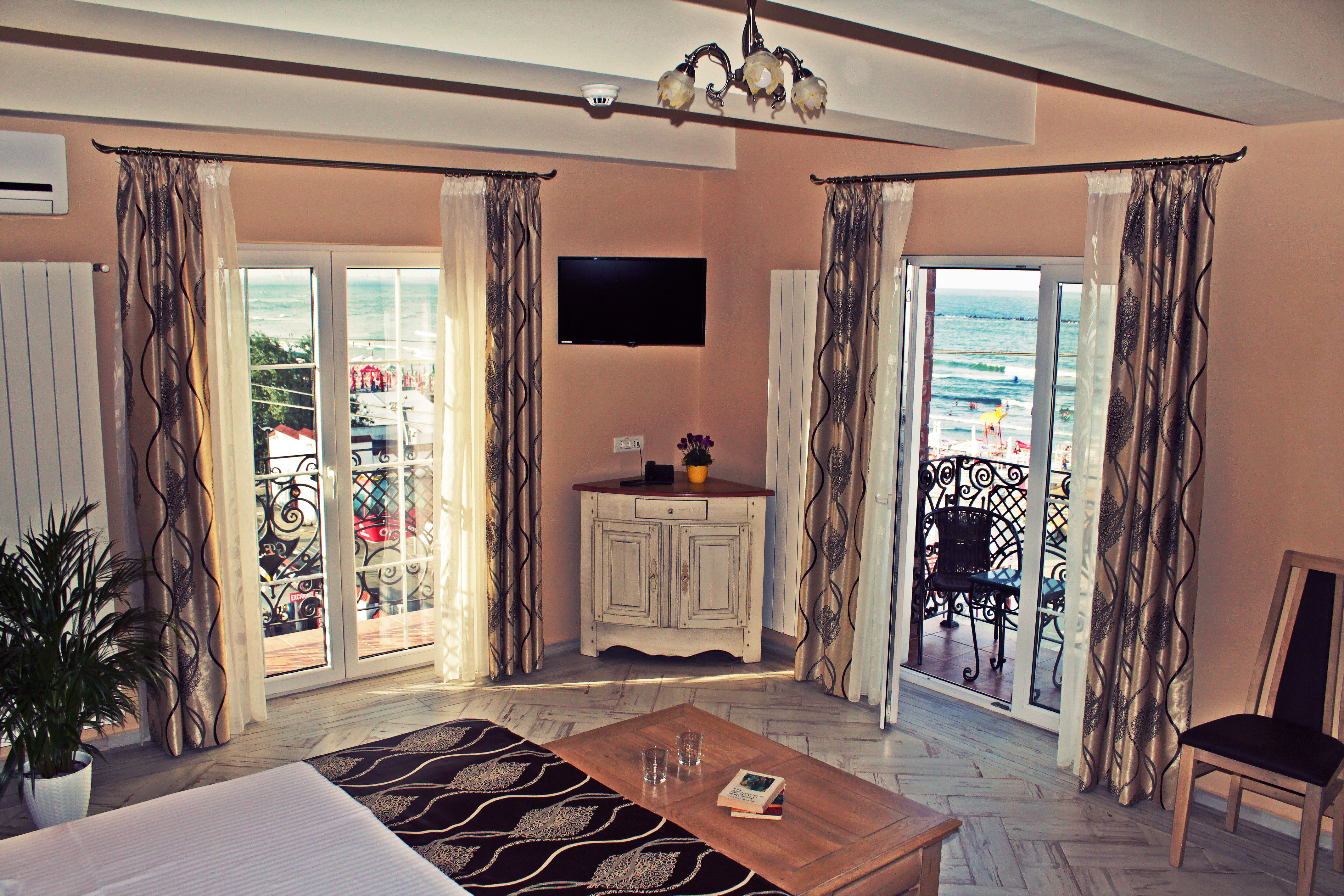Ges Hotel 13/27