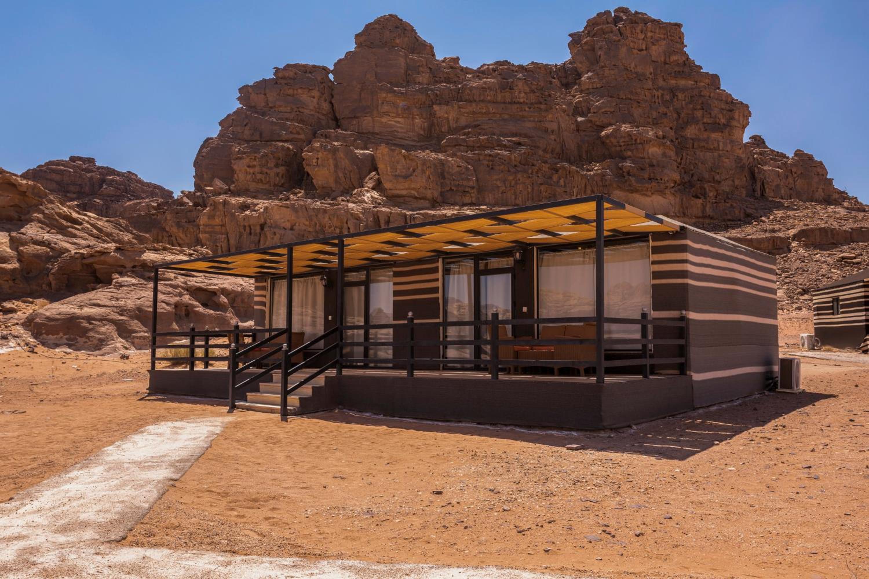 Sun City Camp 37/39