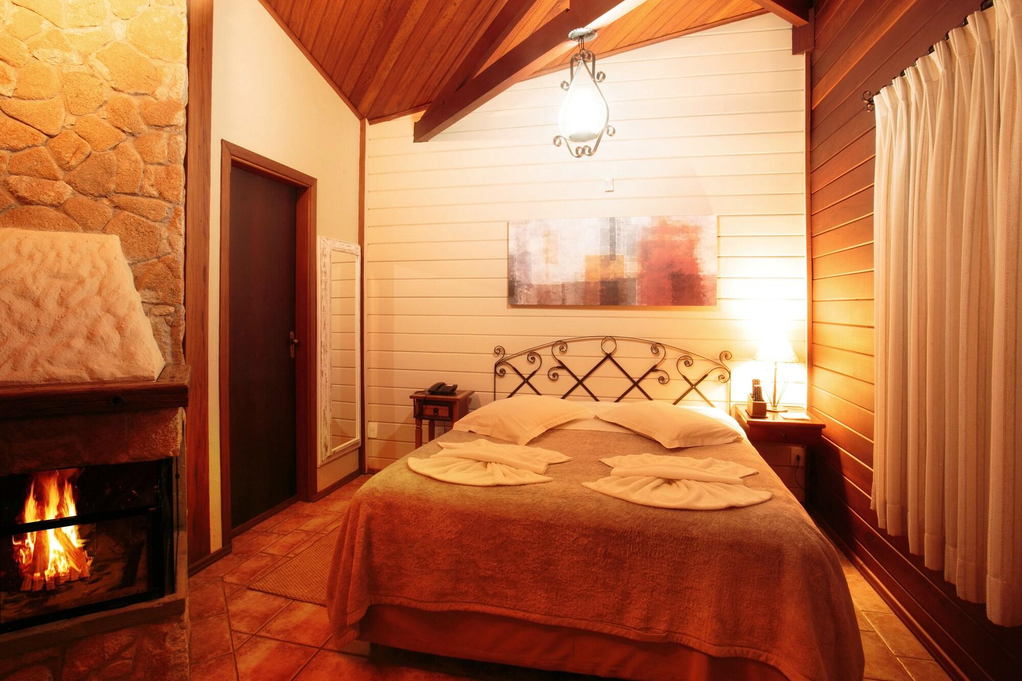 Master, Chalet