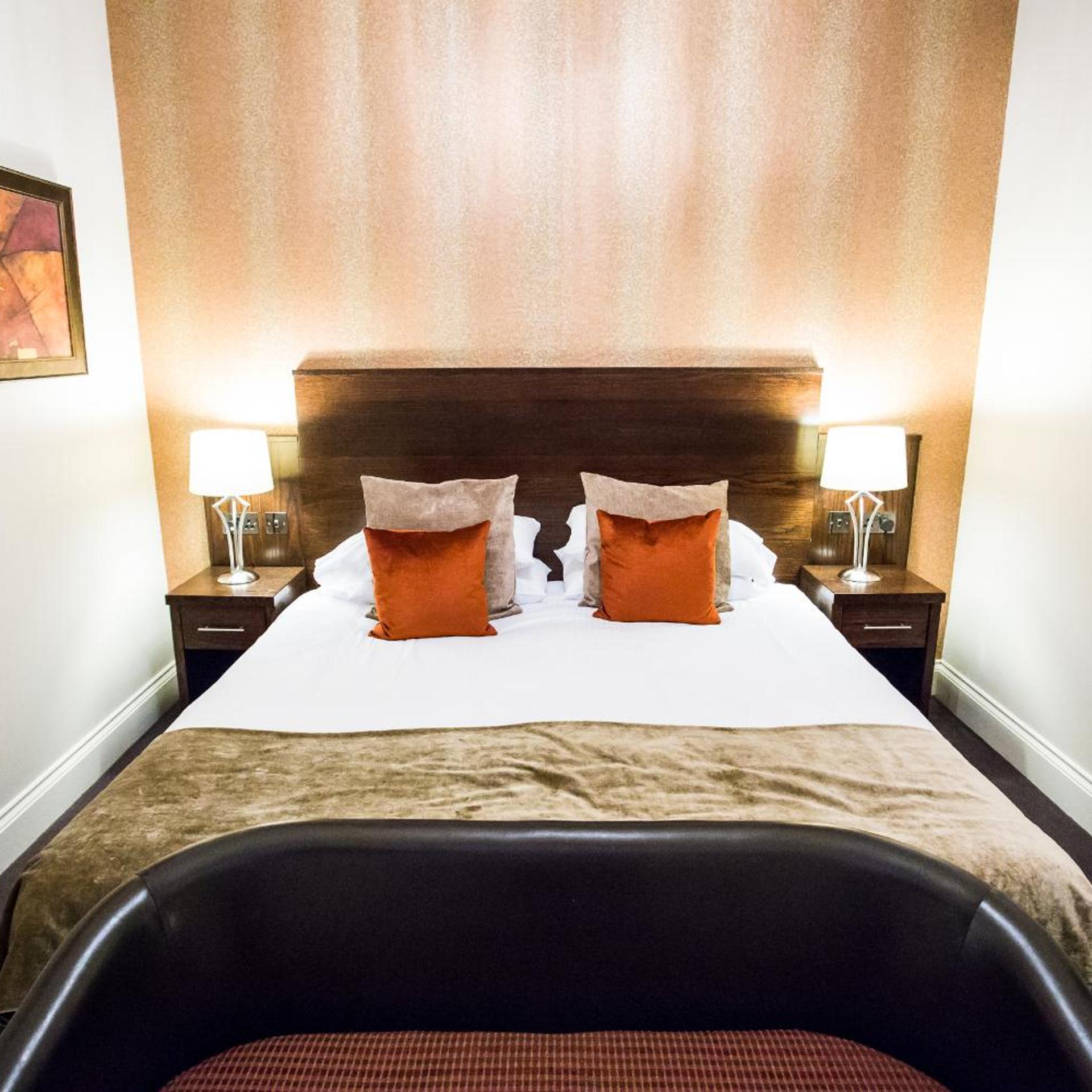 Standard, Double Bed, Duke Of Edinburgh Hotel 7/10