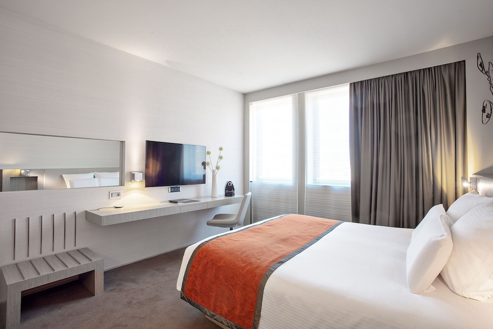 FirstName Toulouse - JDV by Hyatt 12/67