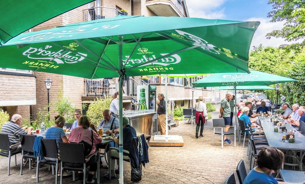 Sport und Tagungshotel De Poort 55/62