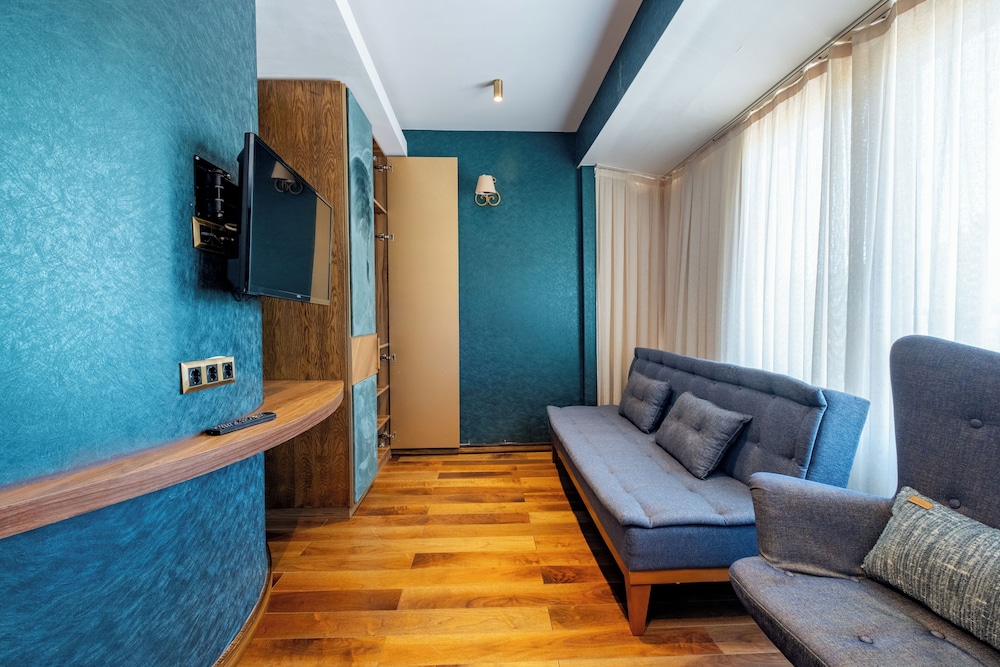 Armagrandi Spina Hotel 37/66