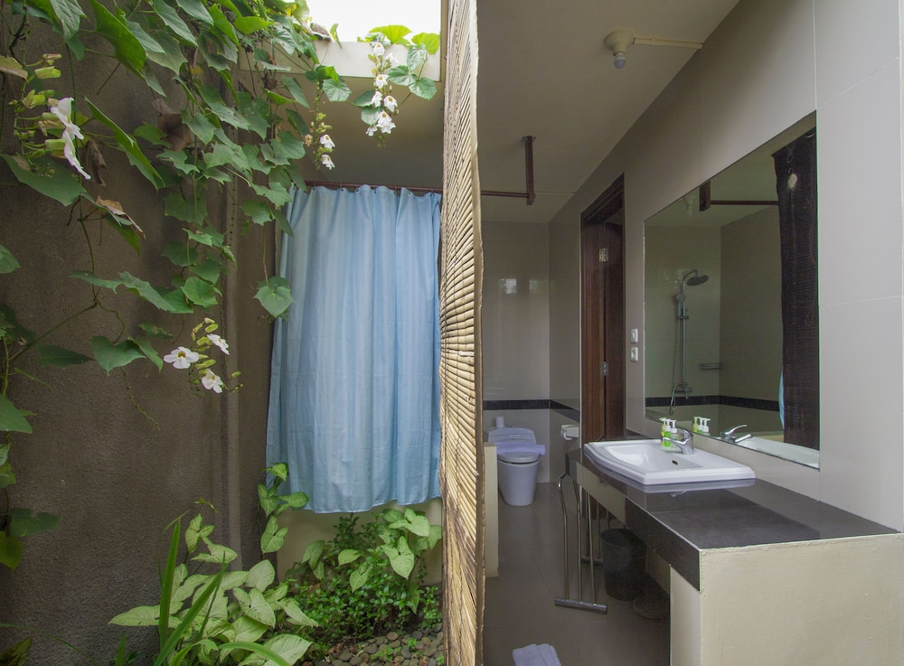 Ladera Villa Ubud 8/59