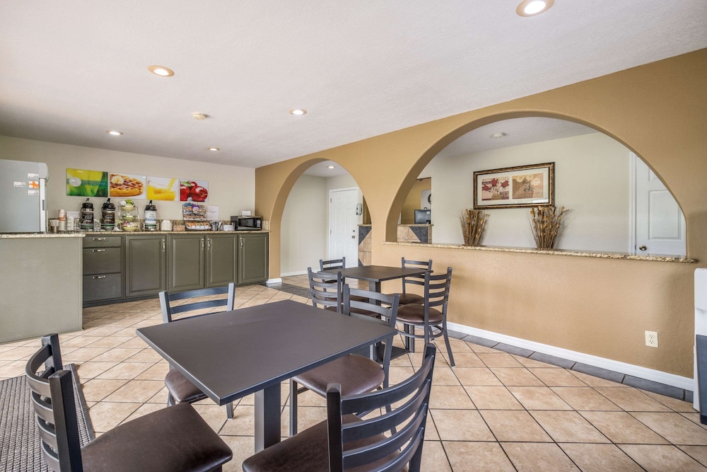 Quality Inn White Springs Suwanee Ex Americas Best Value Inn White Springs Live Oak 44/49