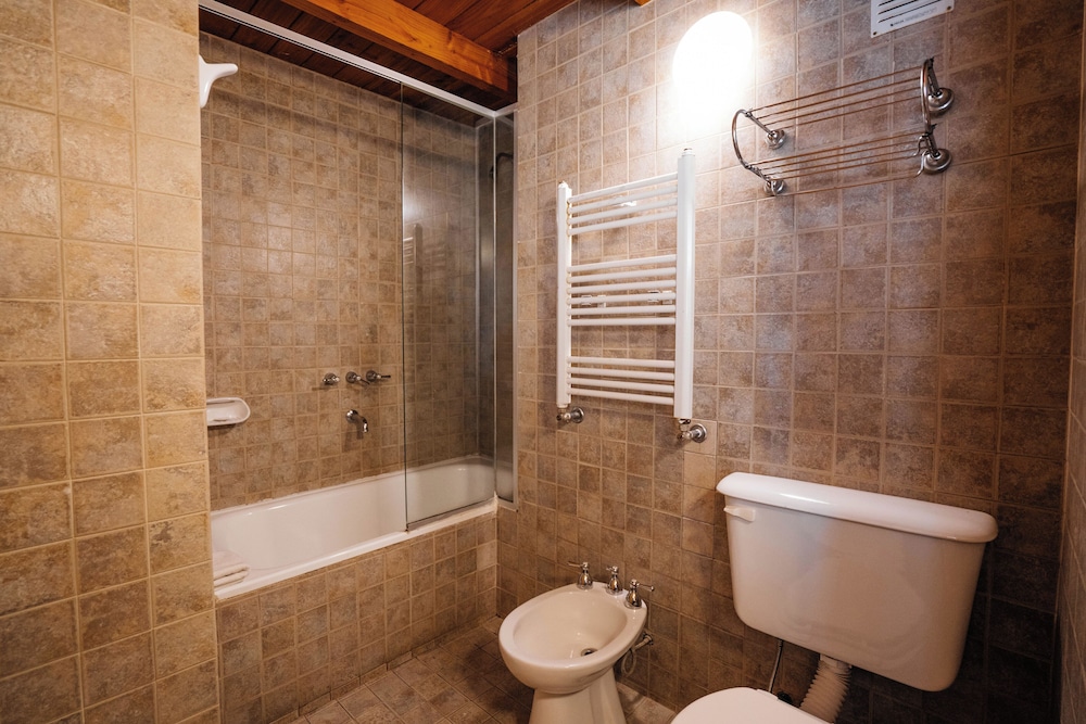 Pioneros Suites by Grupo Tierra Gaucha 60/60