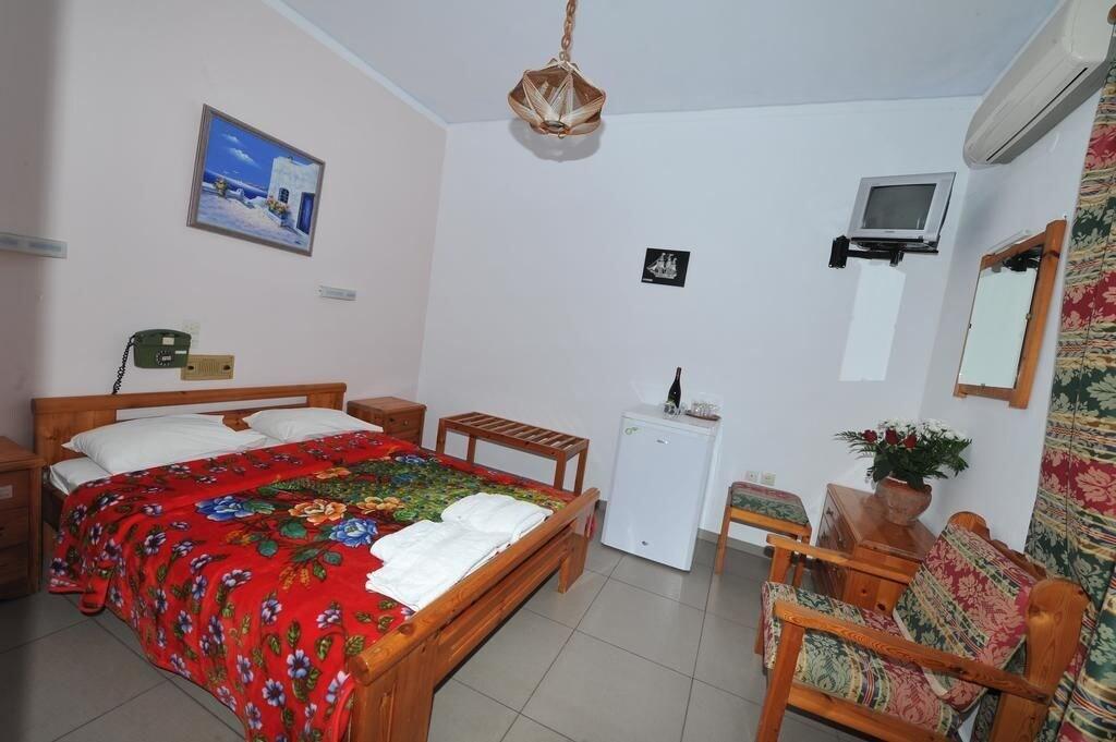 Hotel Babis 12/48