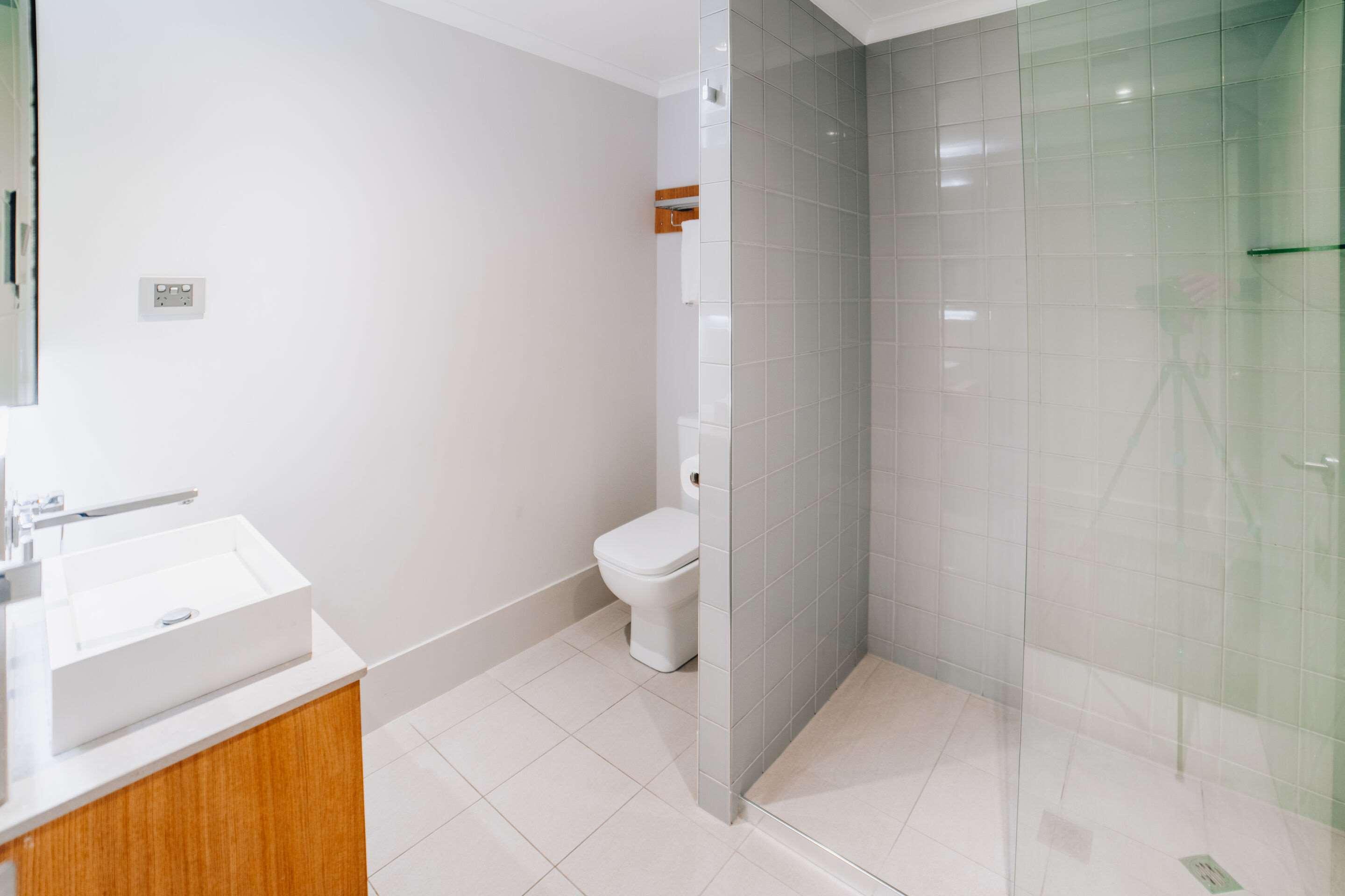 Upgrade, 2 Queen Beds, Clarion Hotel Townsville 7/8